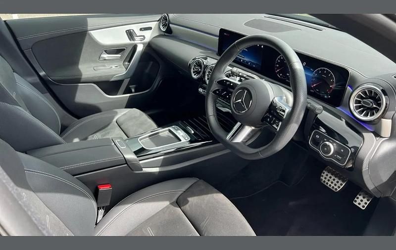 Used Mercedes CLA200 AMG Line Premium 161 HP (118 kW) 2025 Black Estate