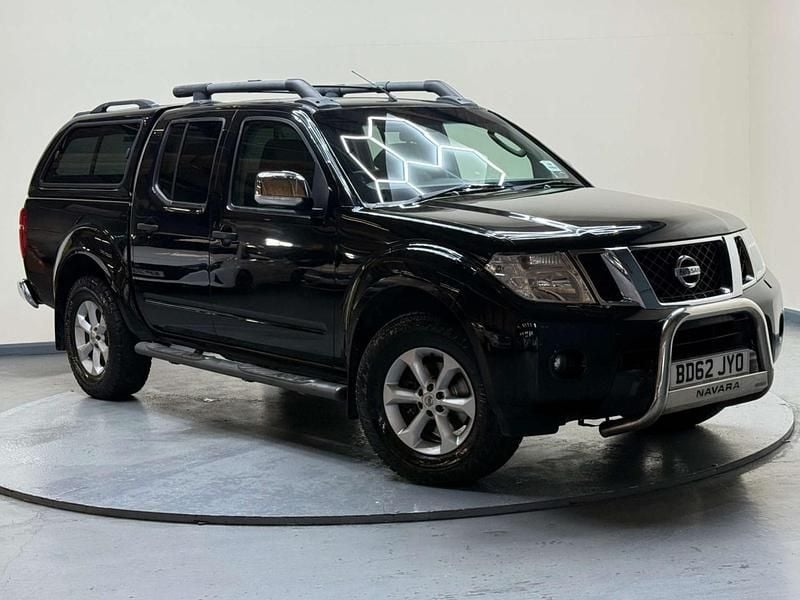 Black Used 2012 Nissan Navara Tekna Pickup | £8,495 (Fair price) - Image 1/4