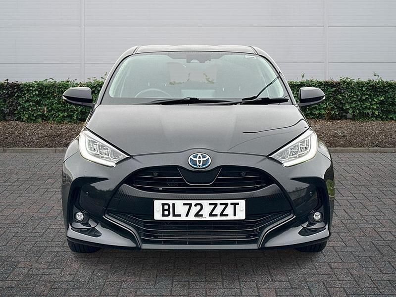 Used Toyota Yaris Hybrid Design 2022 Black Hatchback