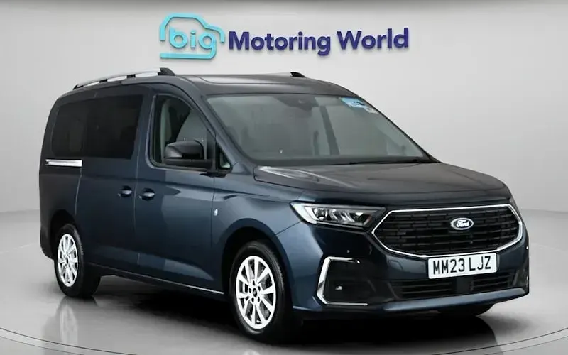 Used Ford Tourneo Connect Titanium 122 HP (89 kW) 2024 MPV