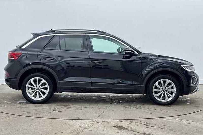 Used VW T-Roc Match 150 HP (110 kW) 2025 Black SUV