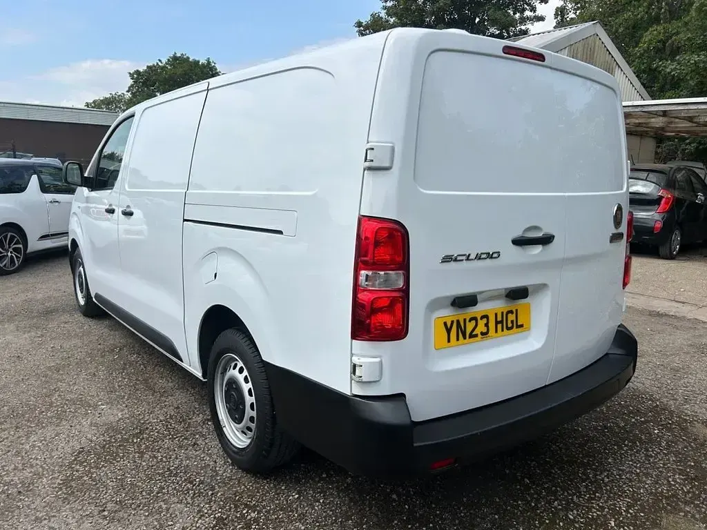 Used Fiat Scudo S 100 HP (73 kW) 2023 White Van