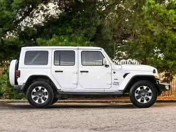 Begagnad Jeep Wrangler Overland 268 HK (197 kW) 2021 Vit SUV