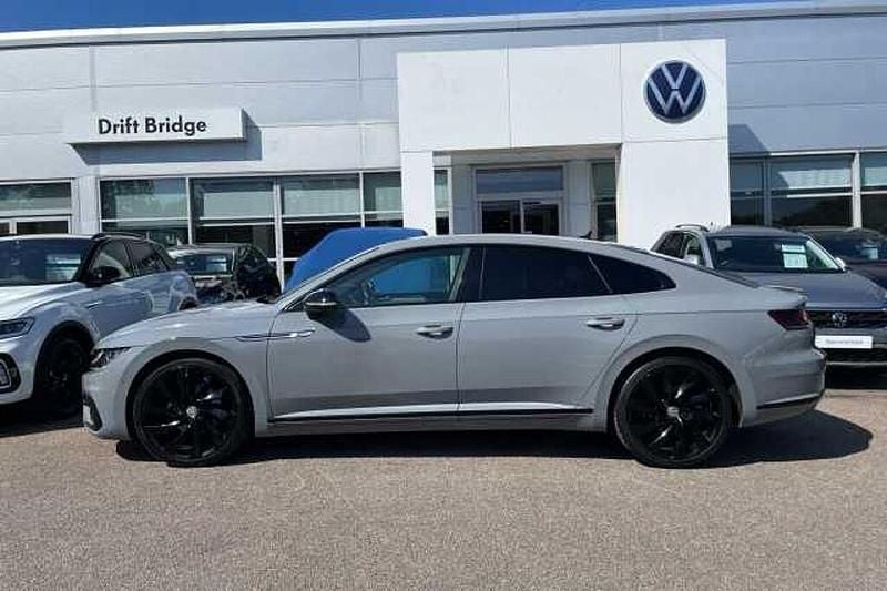 Usado VW Arteon R-line Edition 190 HP (139 kW) 2020 Cinzento Citadino