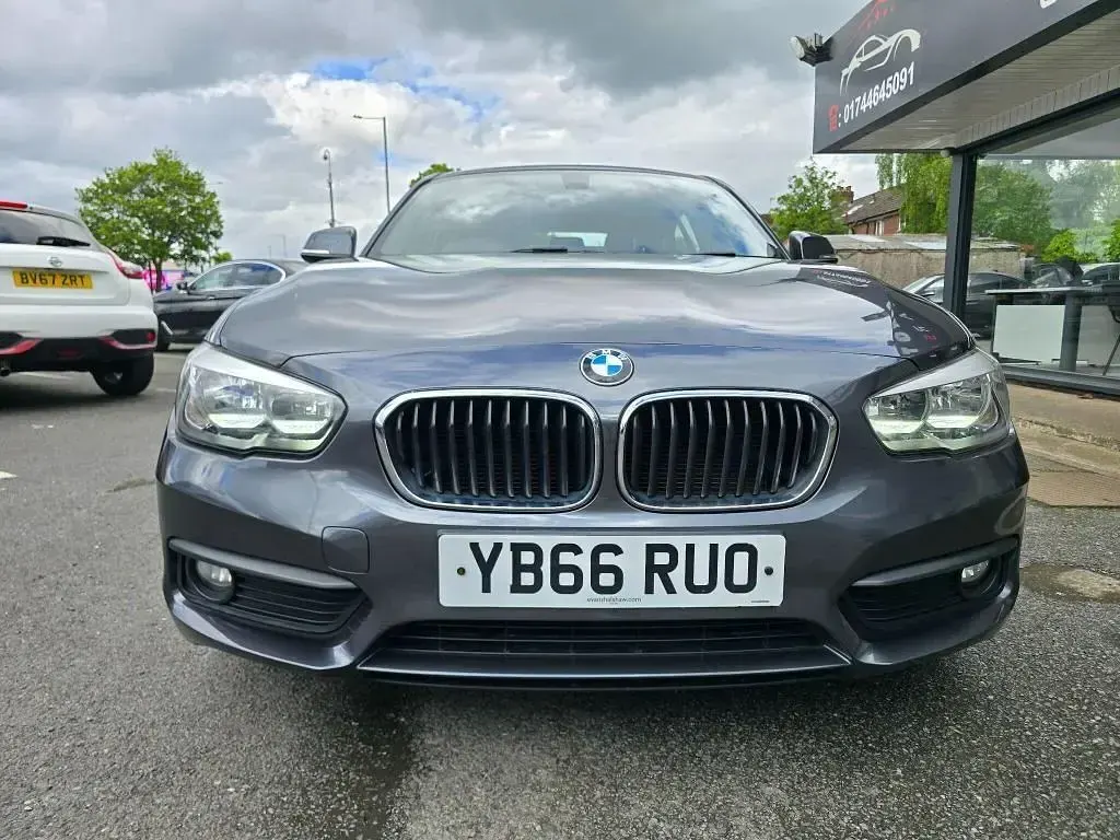 Używany BMW 116 Efficient Dynamics 2017 Szary Hatchback