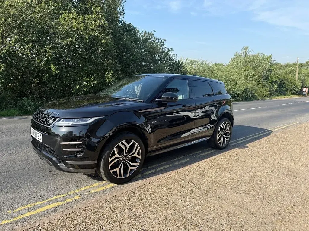 Used Land Rover Range Rover evoque HSE Dynamic 180 HP (132 kW) 2020 Black SUV