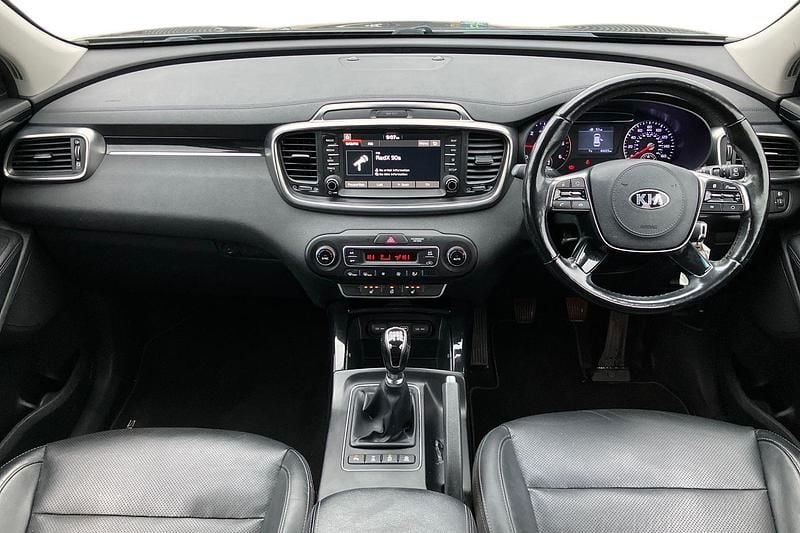 Used Kia Sorento 2018 Grey SUV