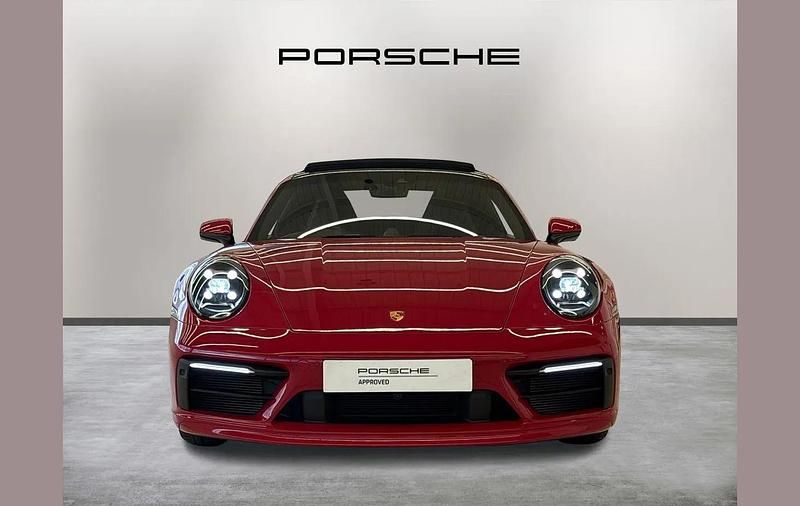 Used Porsche 911 444 HP (326 kW) 2022 Red Coupe