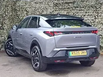 Used Peugeot e-3008 GTi 156 kW (213 HP) 2025 Grey SUV