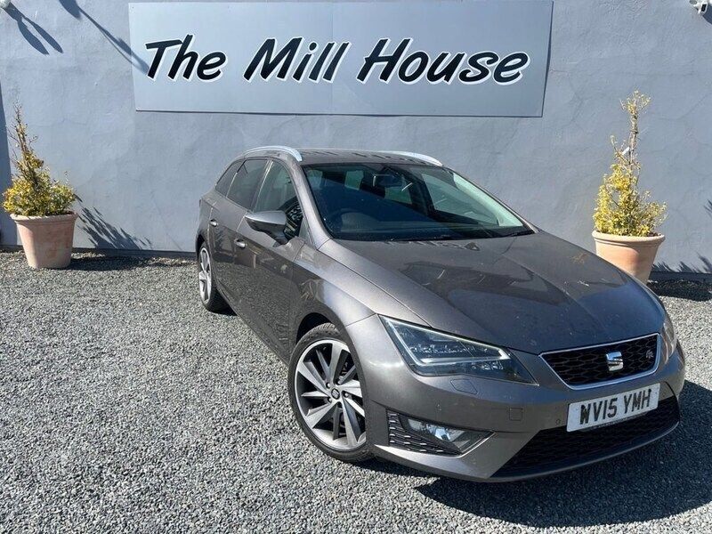 Grey Used 2015 Seat Leon FR Sport Estate | £6,149 (Good price) - Image 1/4