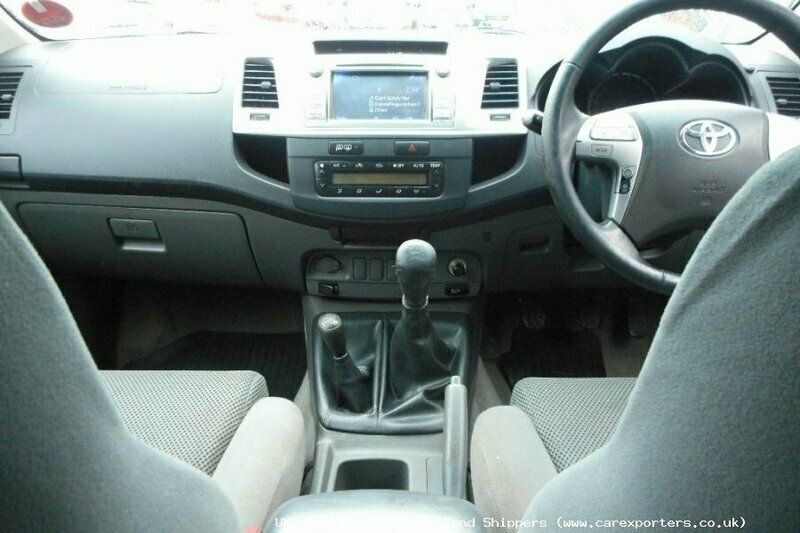 Used Toyota HiLux 171 HP (125 kW) 2012 Pickup