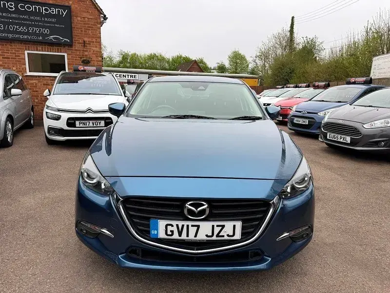 Begagnad Mazda 3 120 HK (88 kW) 2017 Blå Halvkombi