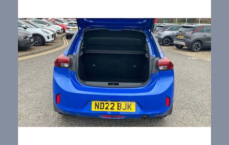 Second-hand Vauxhall Corsa Edition 75 CP (55 kW) 2022 Albastru Hatchback