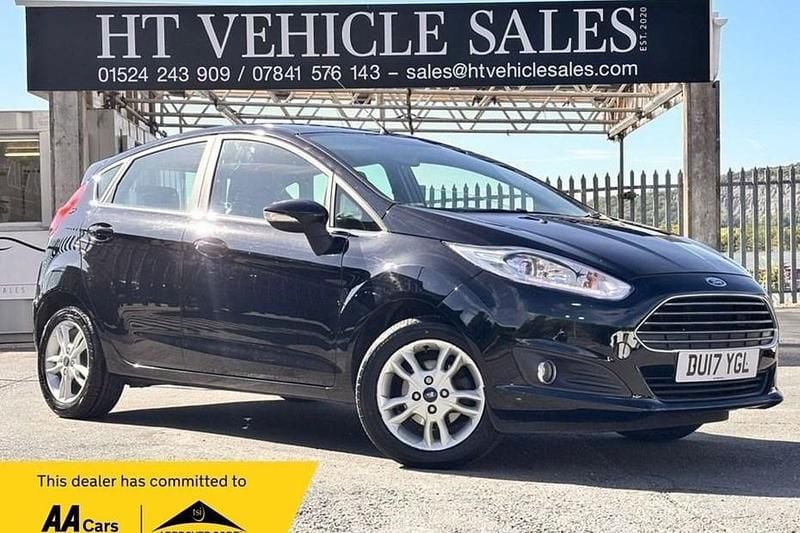Black Used 2017 Ford Fiesta Zetec Hatchback | £6,295 (Fair price) - Image 1/1