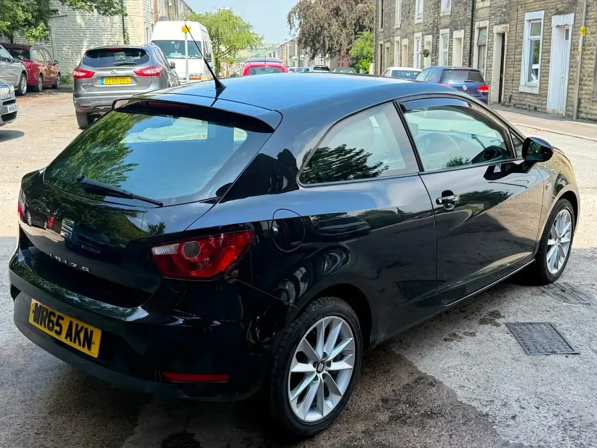 Used Seat Ibiza Sport 2015 Black Hatchback