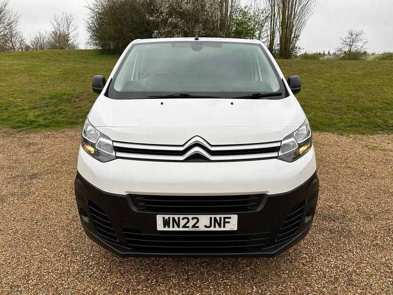 Used Citroën Dispatch 2022 White MPV