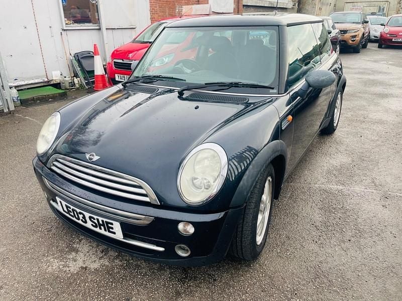 Used Mini ONE Hatch 2005 Black Hatchback