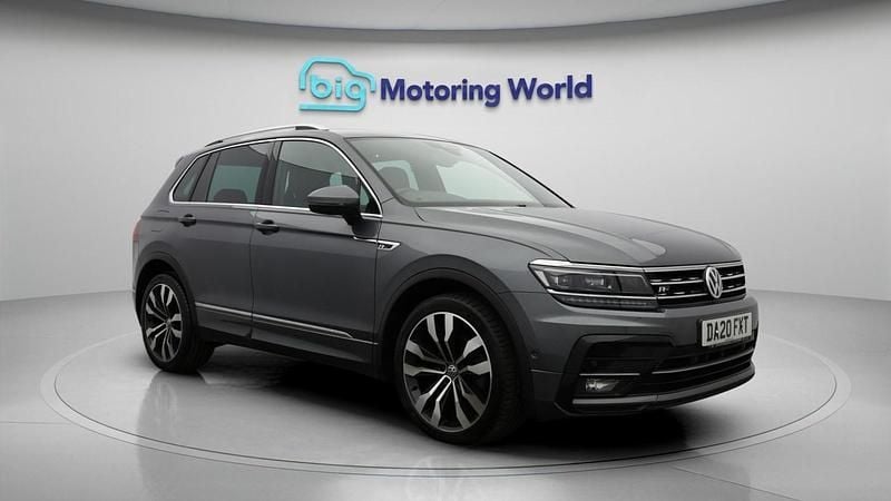 Grey Used 2020 VW Tiguan R-line SUV | £18,800 (Good price) - Image 1/4
