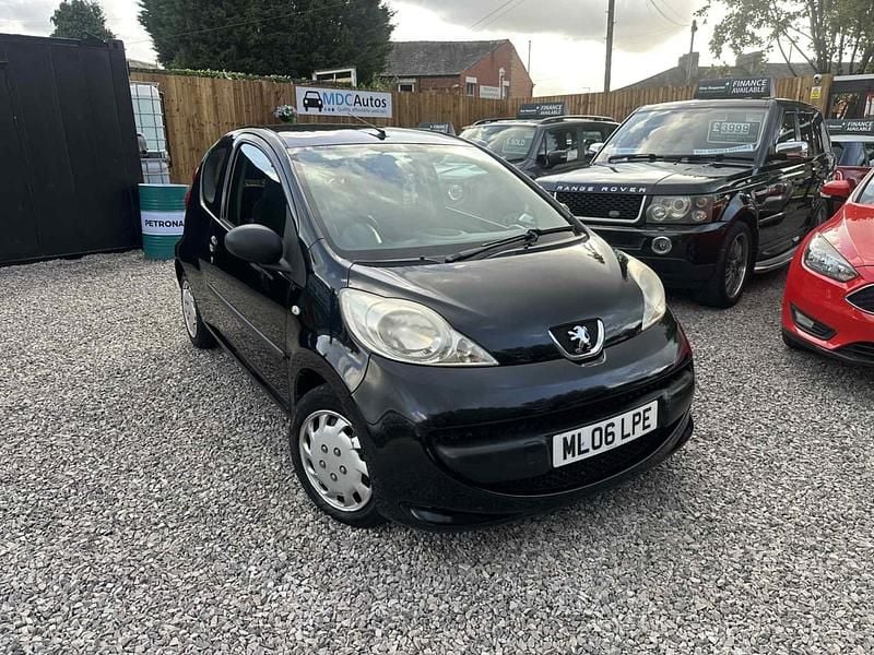 Black Used 2006 Peugeot 107 Hatchback | £1,499 (Fair price) - Image 1/4