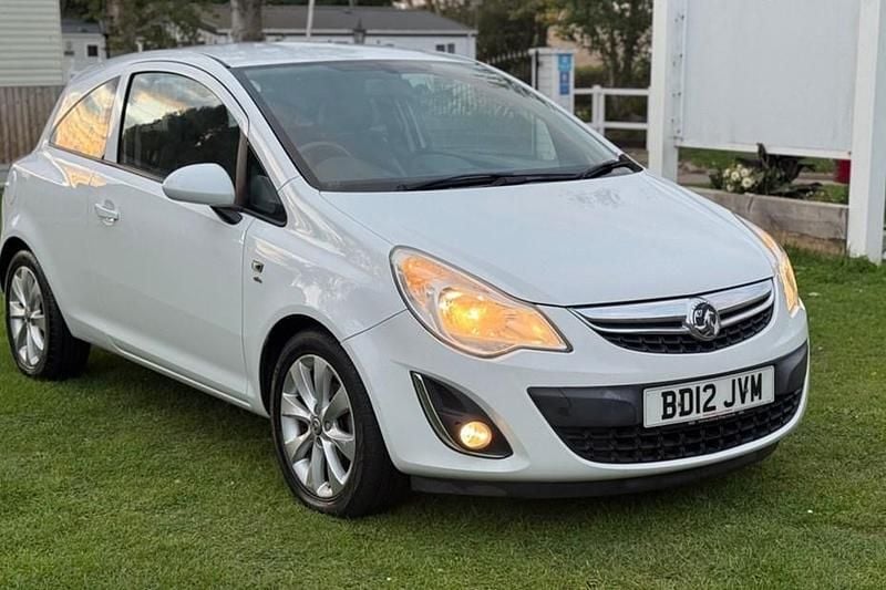 White Used 2012 Vauxhall Corsa Active Hatchback | £1,950 (Fair price) - Image 1/1