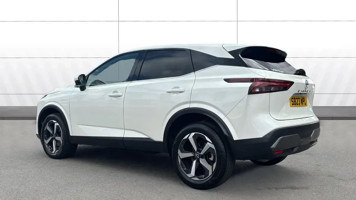 Used Nissan Qashqai N-Connecta 158 HP (116 kW) 2023 White SUV