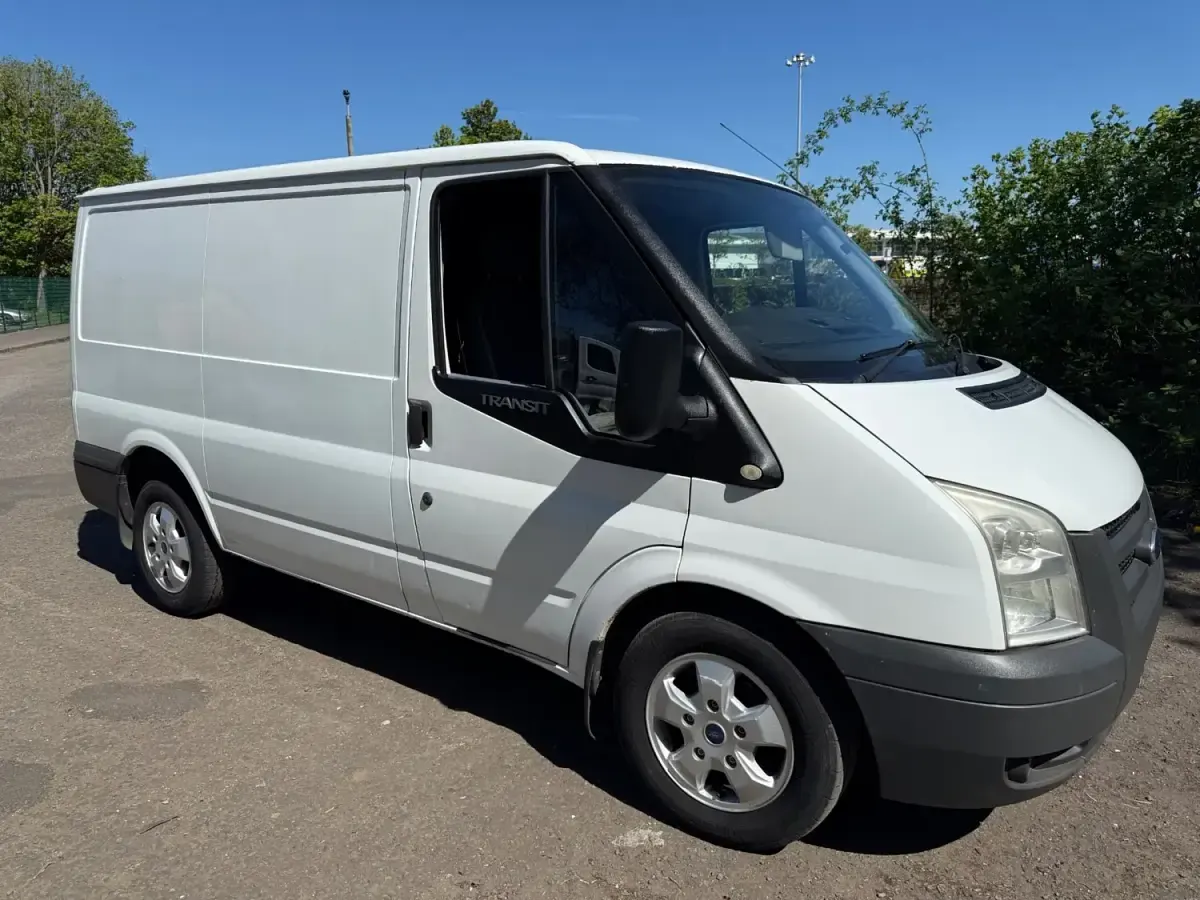 Used Ford Transit 100 HP (73 kW) 2013 White Van