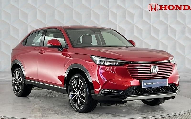 Used Honda HR-V Advance 131 HP (96 kW) 2023 Crystal red SUV