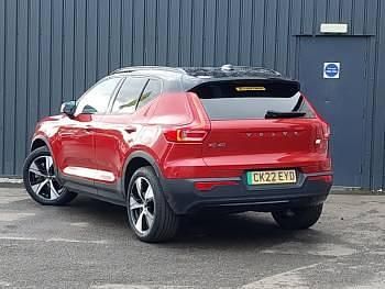 Used Volvo XC40 Plus 169 kW (231 HP) 2022 Red SUV