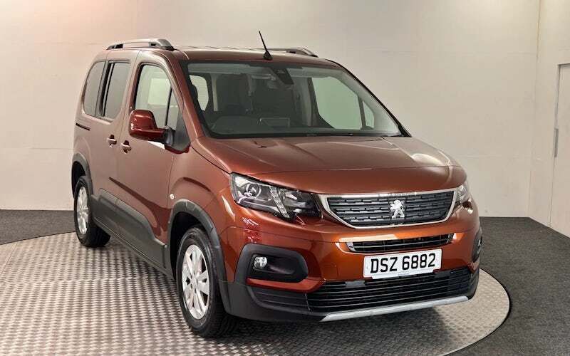 Used 2023 Peugeot Rifter Allure MPV | £11,500 (Super price) - Image 1/4