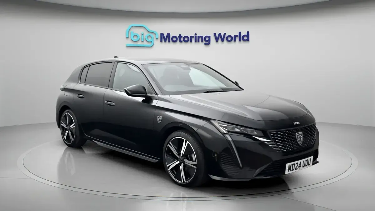 Used Peugeot 308 GT 180 HP (132 kW) 2024 Hatchback