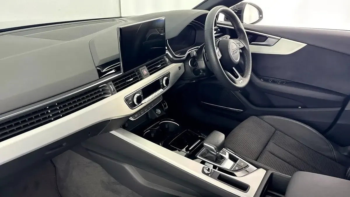 Used Audi A5 Sportback S-Line 201 HP (147 kW) 2024 Black Hatchback