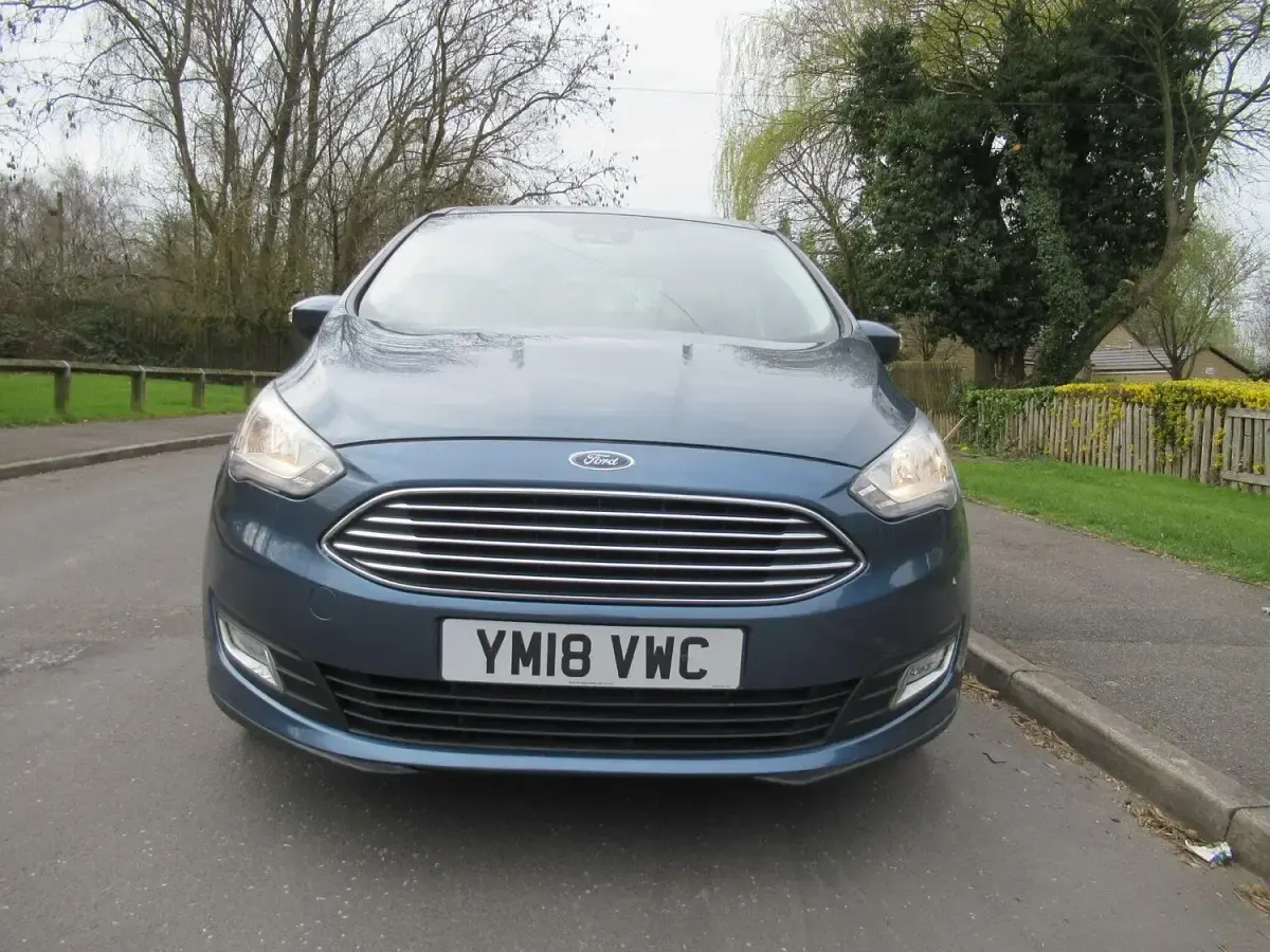 Used Ford Grand C-Max Titanium 125 HP (91 kW) 2018 Blue MPV
