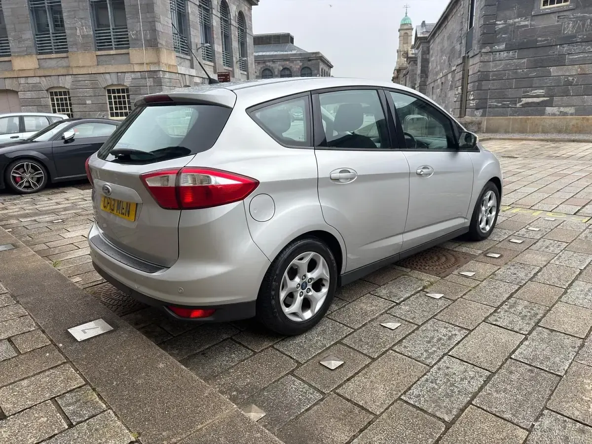 Used Ford C-MAX Zetec 2013 Silver MPV
