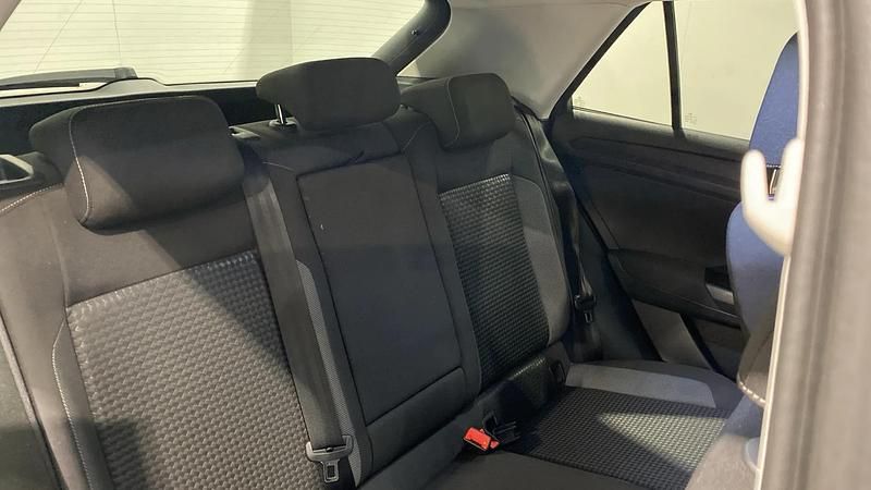 Used VW T-Roc Active 150 HP (110 kW) 2022 Grey SUV