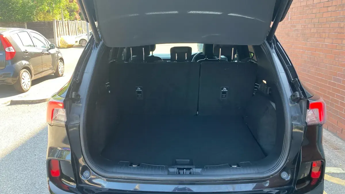 Used Ford Kuga ST-Line 150 HP (110 kW) 2023 Black SUV