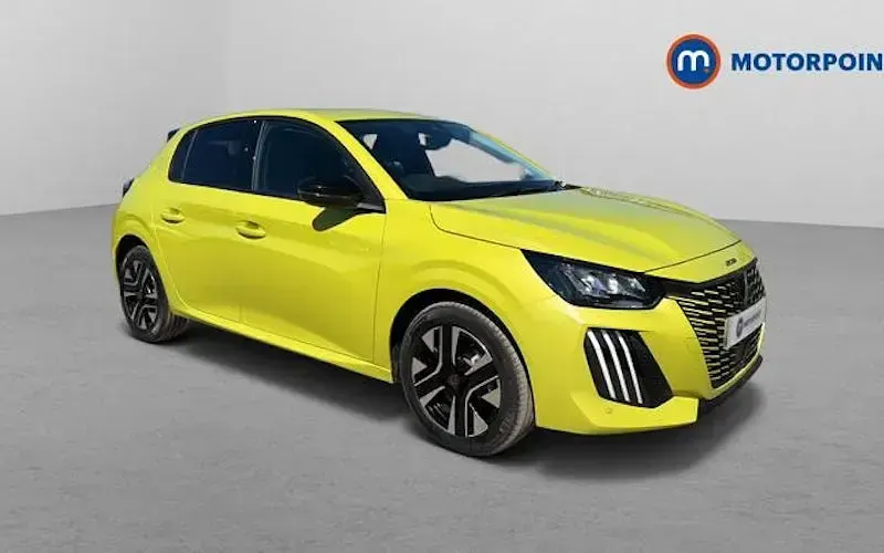 Second-hand Peugeot 208 Allure 102 CP (75 kW) 2025 Hatchback