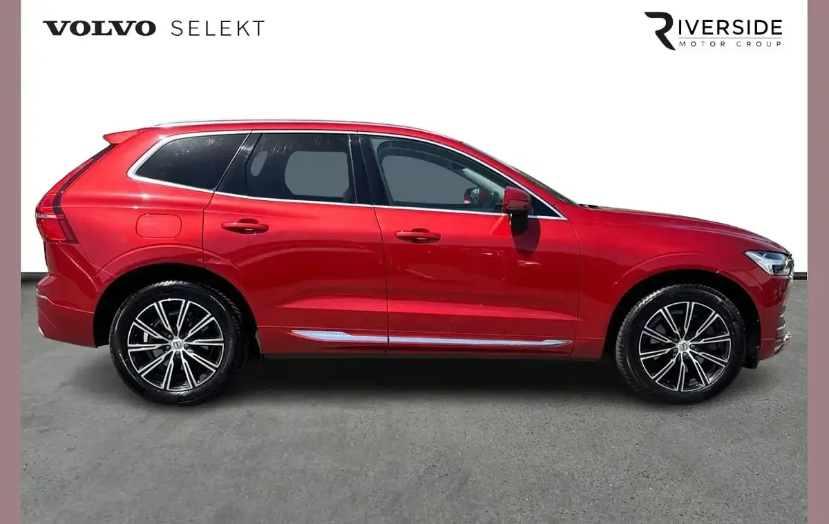 Used Volvo XC60 Inscription 190 HP (139 kW) 2018 Red SUV