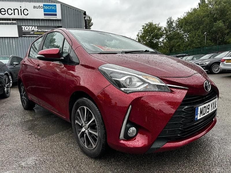 Red Used 2019 Toyota Yaris Hatchback | £10,990 (Fair price) - Image 1/4