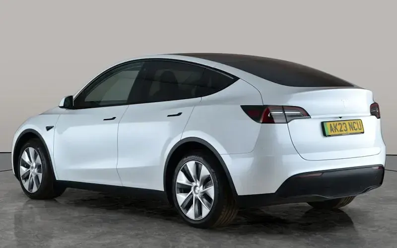 Used Tesla Model Y RWD 254 kW (346 HP) 2023 White SUV