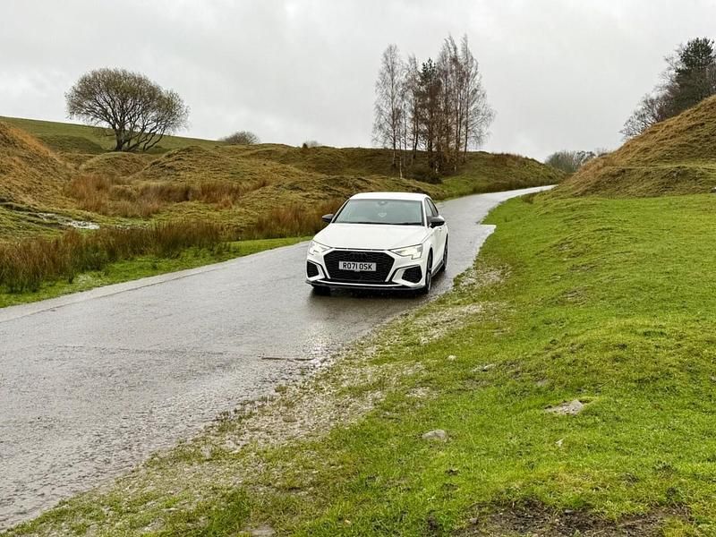Used Audi A3 Sportback Comfort 150 HP (110 kW) 2021 White Hatchback