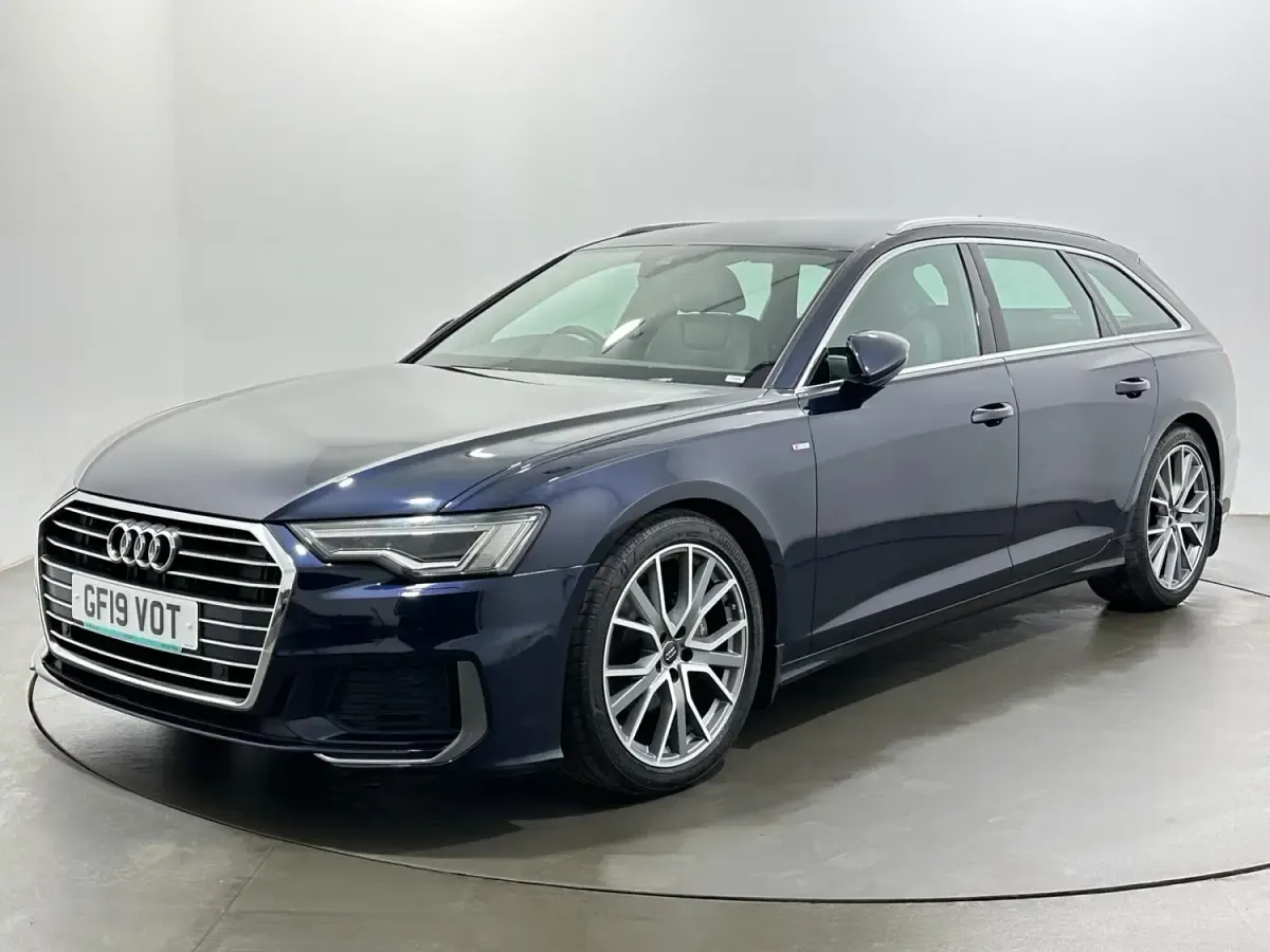 Usado Audi A6 S-Line 204 HP (150 kW) 2019 Azul Carrinha