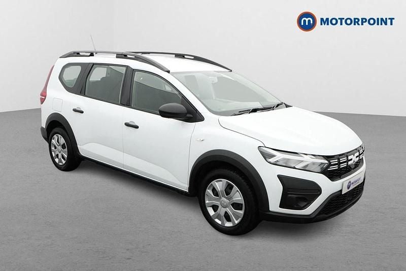 White Used 2023 Dacia Jogger Essentiel MPV | £13,299 (Fair price) - Image 1/4