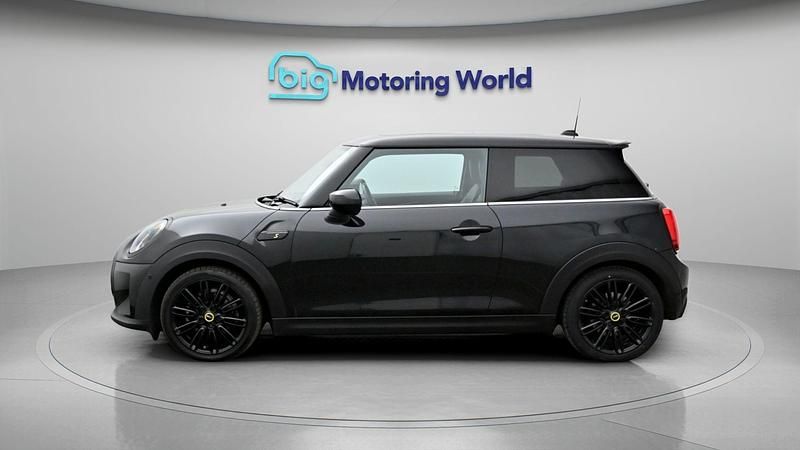 Used Mini Cooper SE Hatch 133 kW (181 HP) 2023 Hatchback