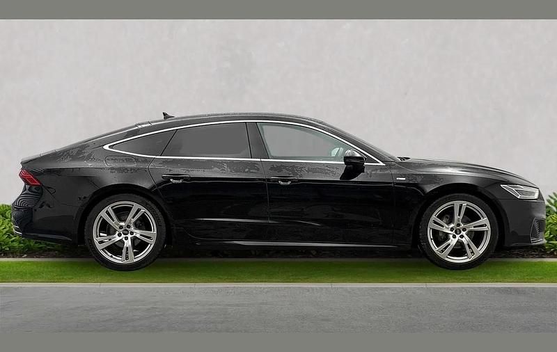 Used Audi A7 S-Line 200 HP (147 kW) 2023 Black Sedan