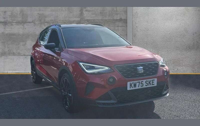 New Seat Arona Black Edition 115 HP (84 kW) 2025 Desire red SUV
