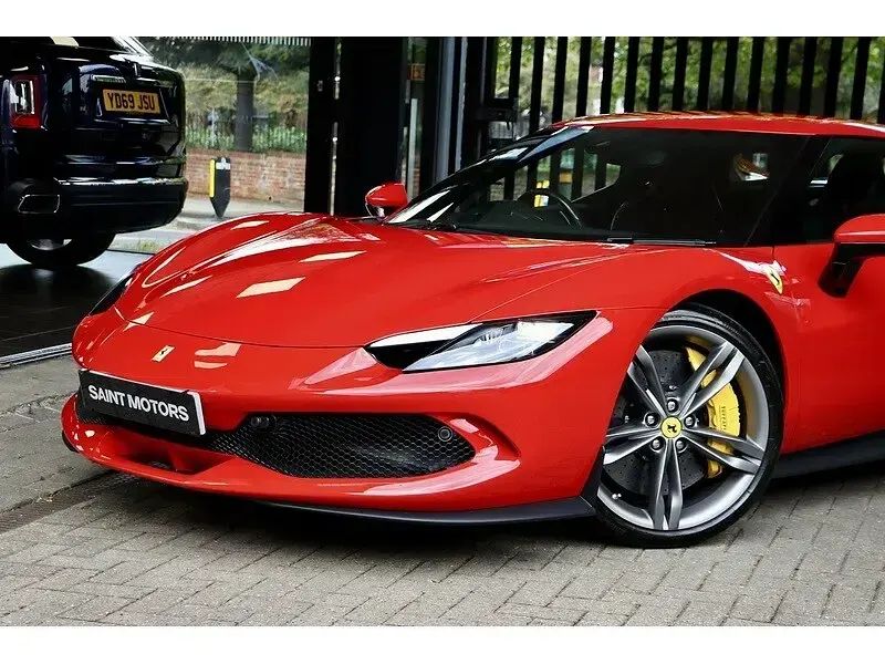 Used Ferrari 296 830 HP (610 kW) 2022 Red Coupe