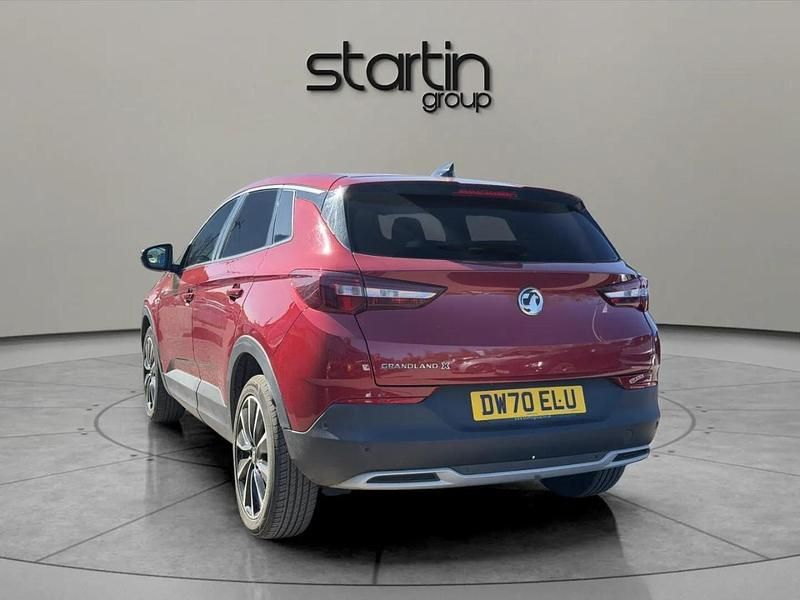 Second-hand Vauxhall Grandland X Elite 128 CP (94 kW) 2021 Roșu SUV