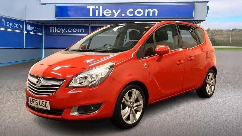 Used Vauxhall Meriva 120 HP (88 kW) 2016 Red MPV