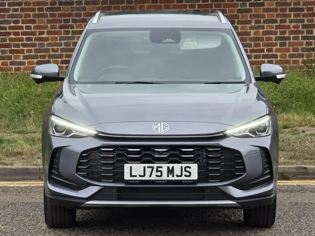 New MG ZS Trophy 2025 Grey SUV