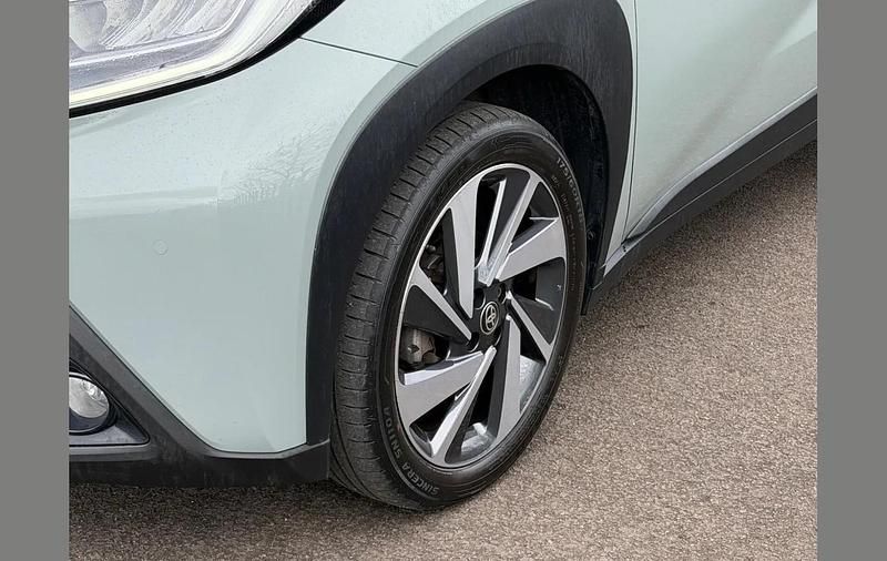 Used Toyota Aygo X 71 HP (52 kW) 2024 Green SUV